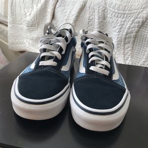 Vans old skool shoes